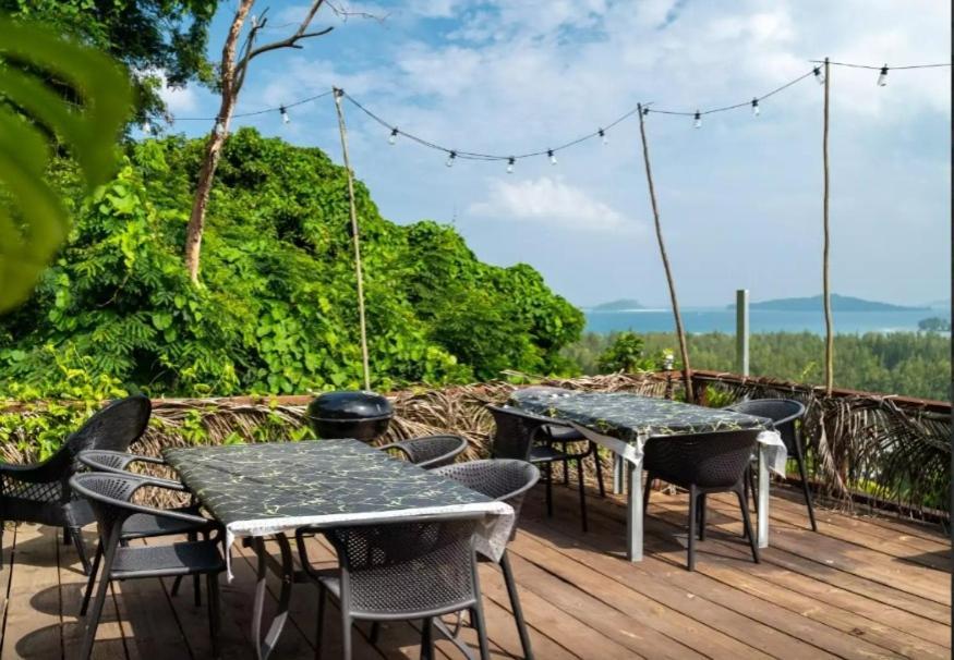 Auguste Holiday Residence Anse Etoile 外观 照片