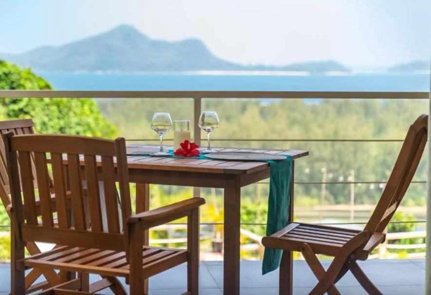 Auguste Holiday Residence Anse Etoile 外观 照片