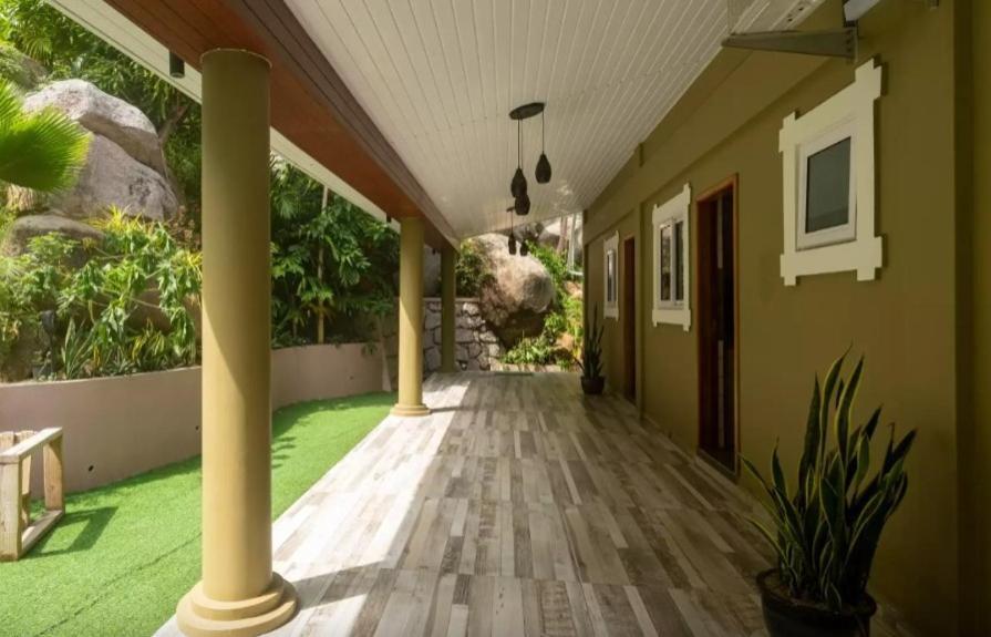 Auguste Holiday Residence Anse Etoile 外观 照片